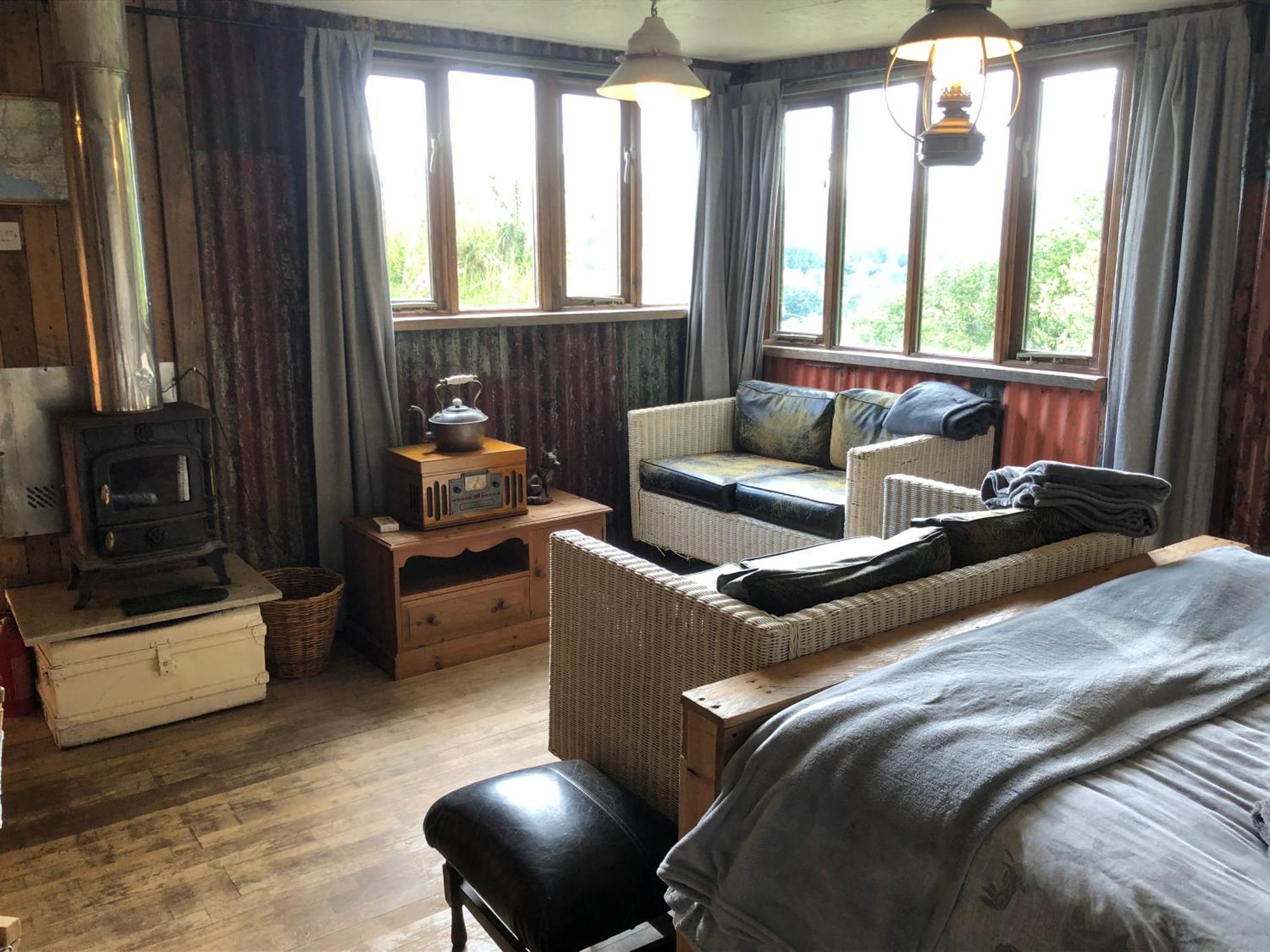 Foxesden, Unique Eco Cabin, Dartmoor Views South Brent المظهر الخارجي الصورة